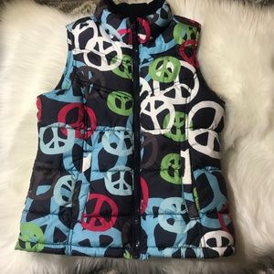 Old Navy puffer vest w/peace signs Large girl